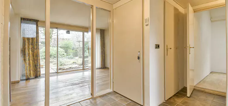 Why Choose Our Pocket Door Experts in Covington, KY?